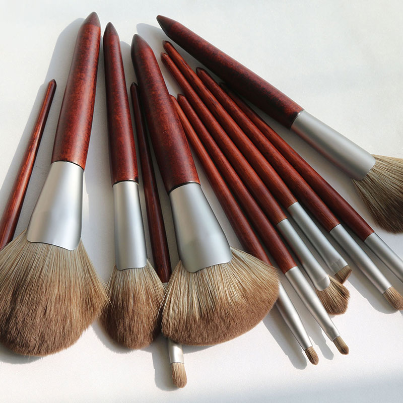 Classical face makeup brush wooden face brushes