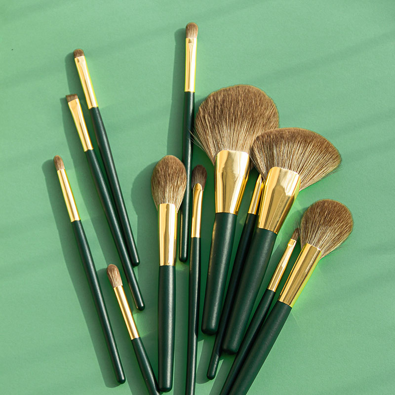 Emerald dark green powder makeup brushes manufacturer