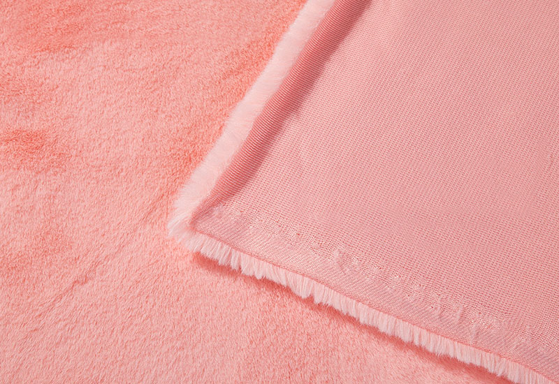 pink-plush-fabric